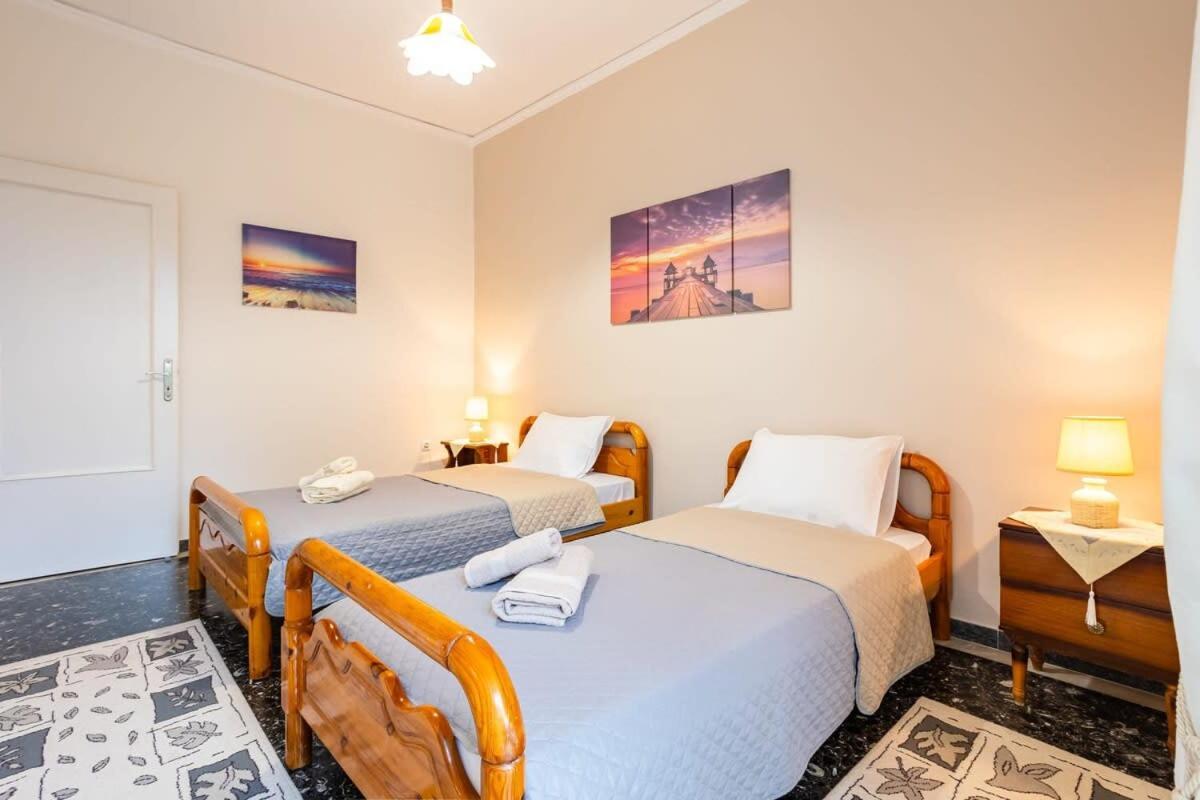 Seaside Family Haven - Avia'S Spacious Getaway 외부 사진